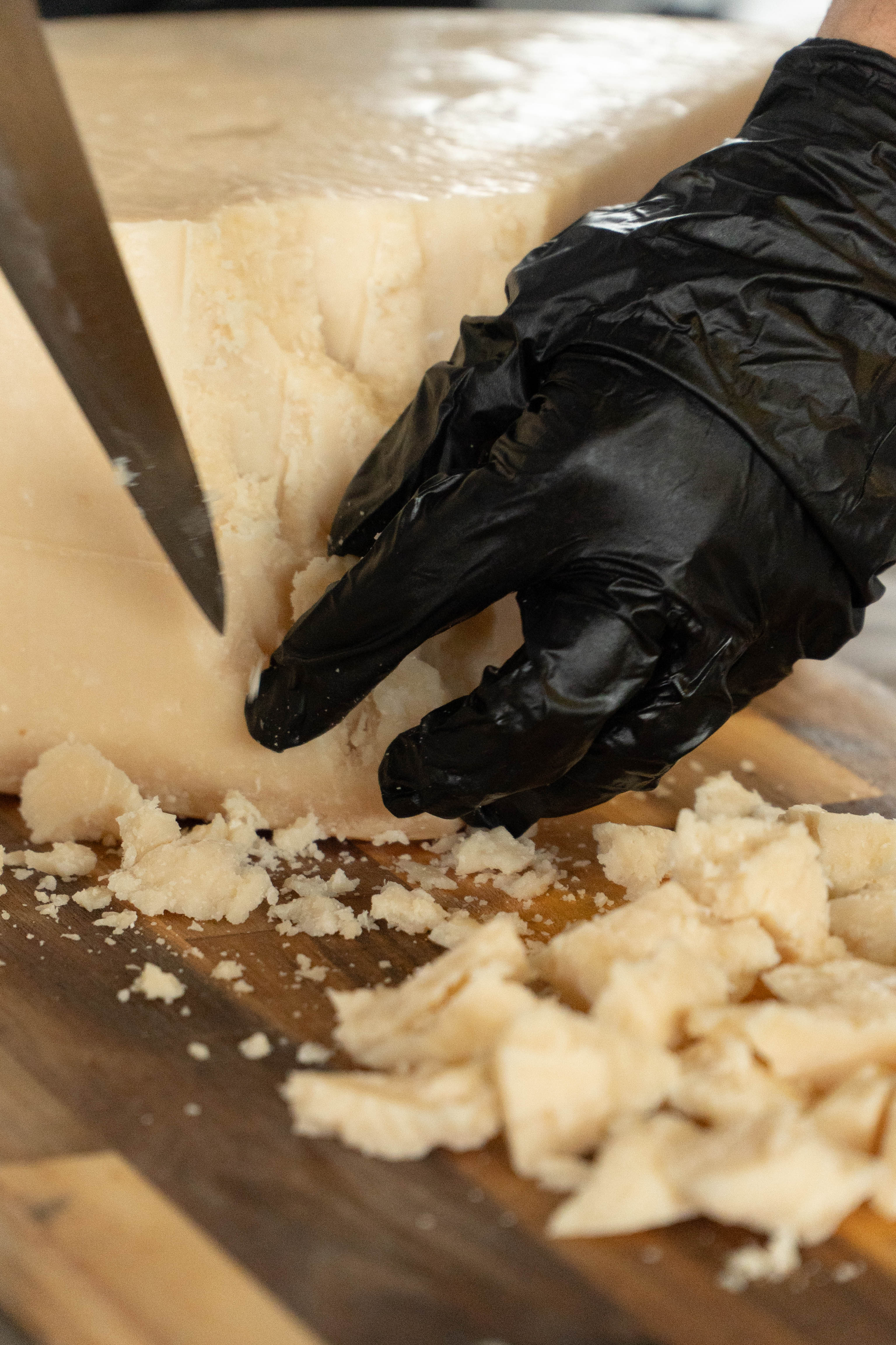 Rocshot hero background